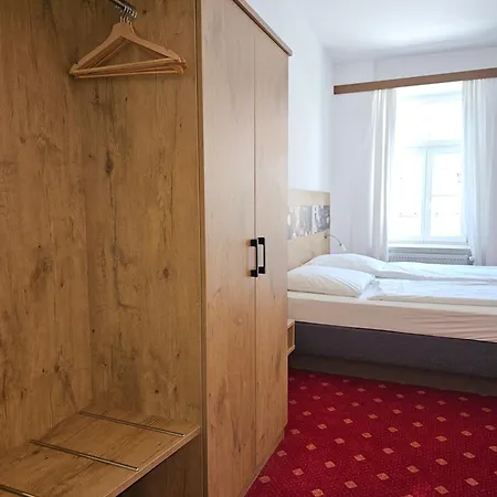 Hotel Klement *
